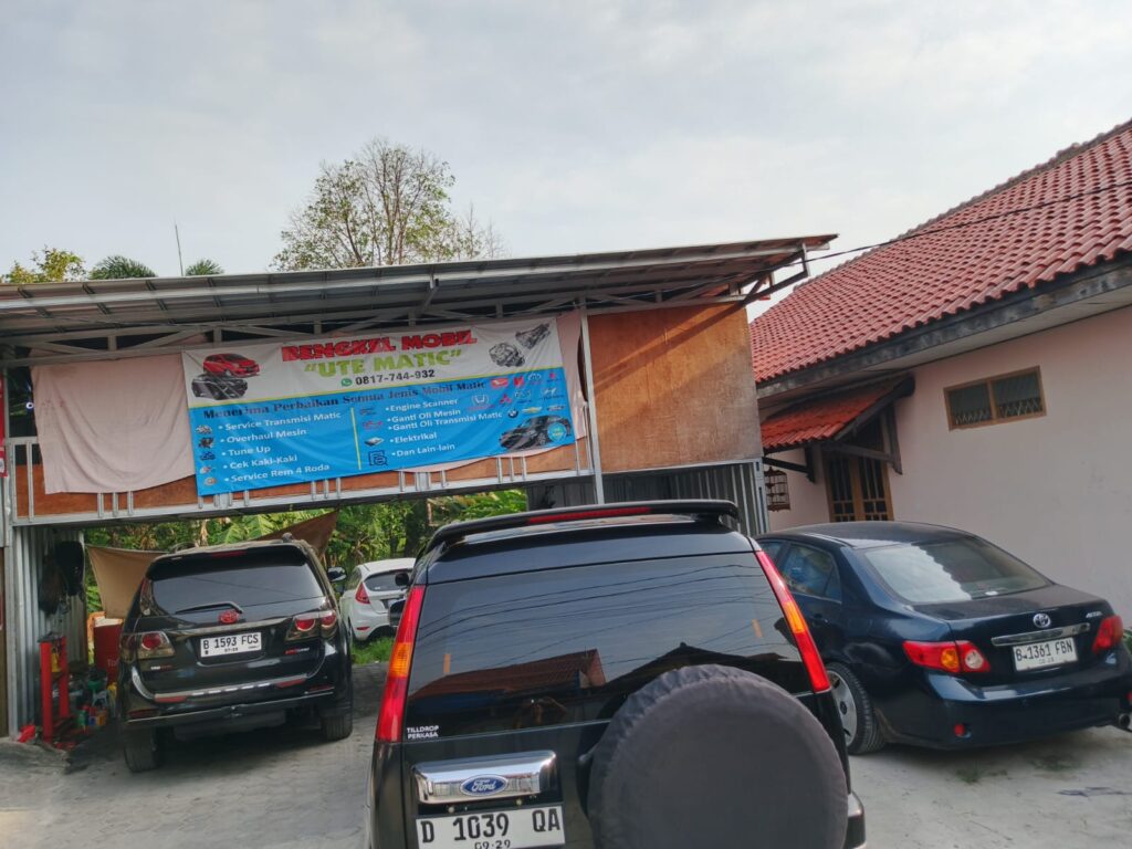 Bengkel mobil matic bekasi