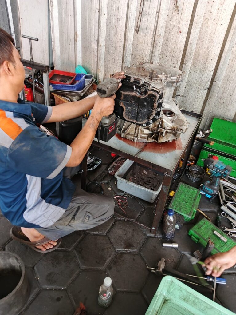 Overhaul transmisi matic