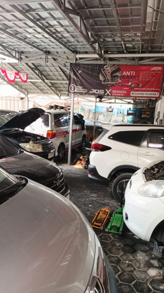 Bengkel spesialis mobil matic
